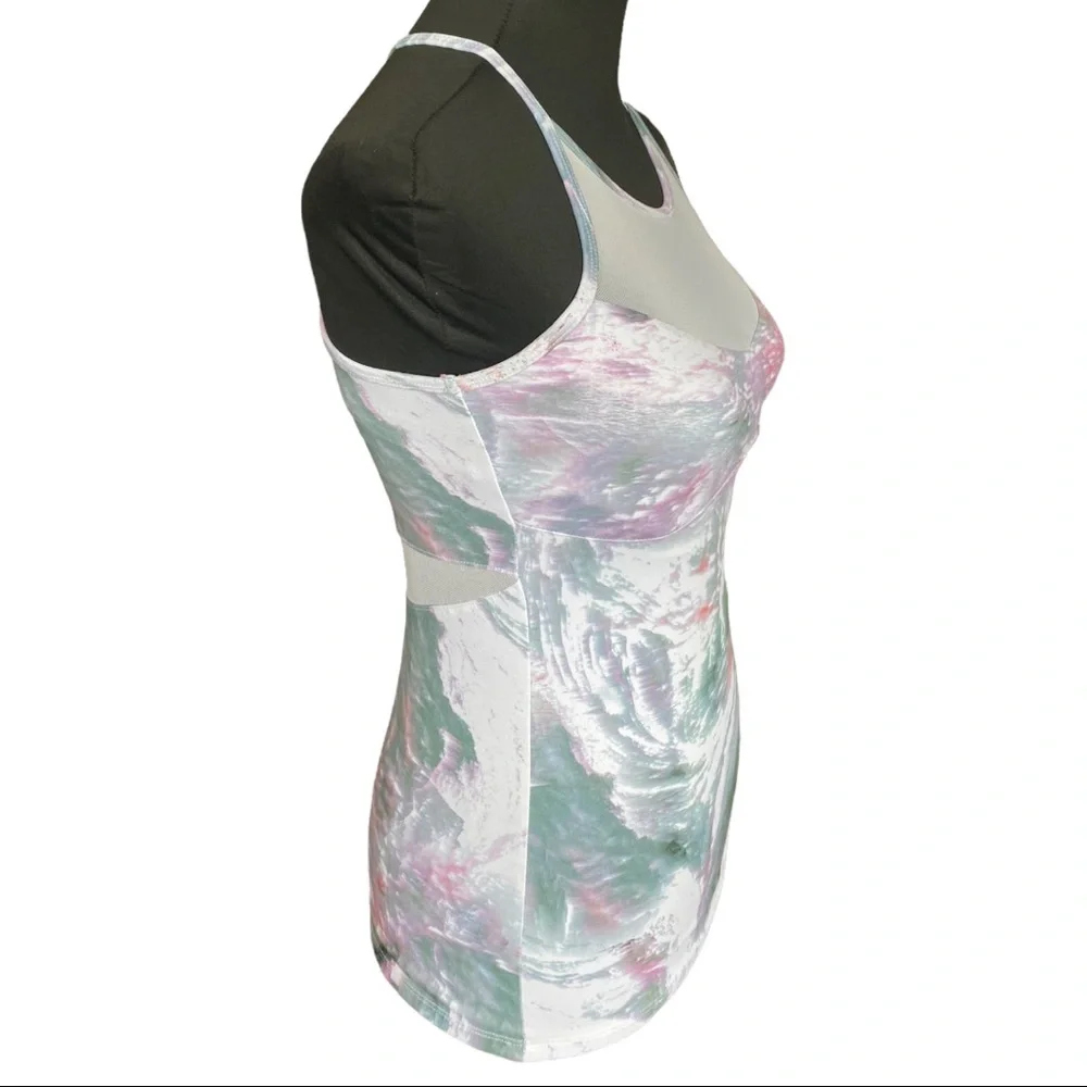 Fabletics Daphne Performance Tank - Picture 6 of 14
